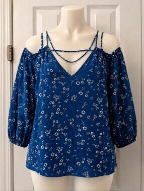 Crescent Blue Floral Cold Shoulder Blouse Size S Strappy V-Neck 3/4 Sleeve Boho